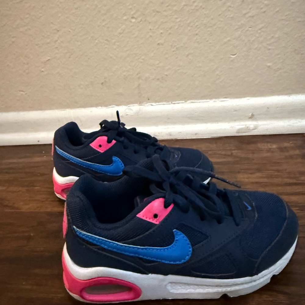 Nike Kids' Navy and Pink Air Max